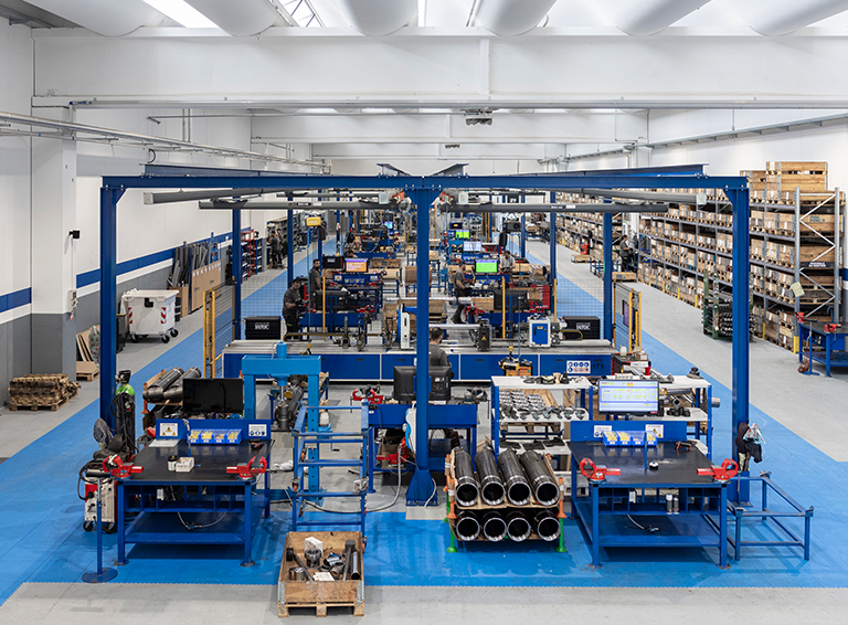 manufacturing hydraulic cylinders